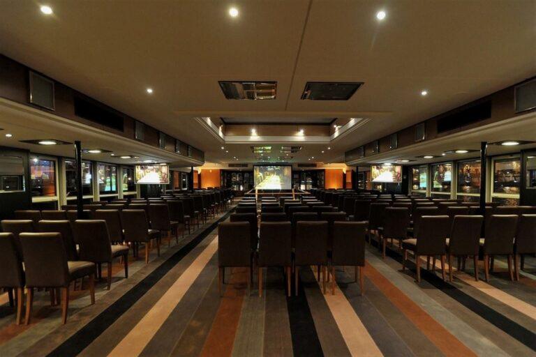 yachts-paris-1lieu1salle-yatchts-meeting.jpg