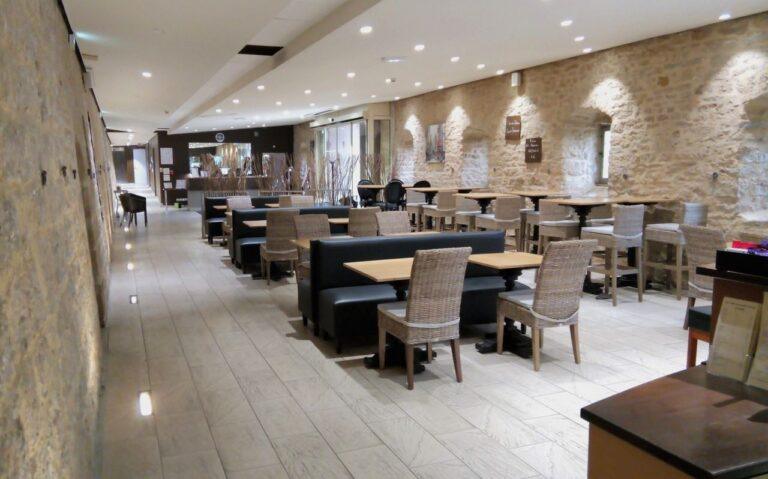 19-Restaurant-Midi-Au-Chateau.jpg