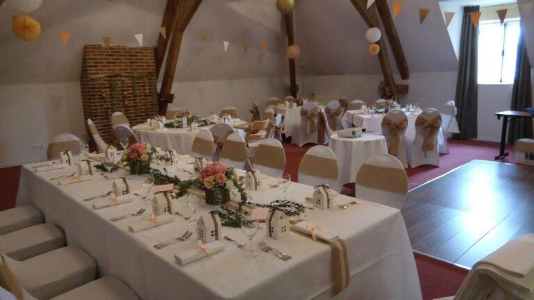 33-Salle-lAssemblee-Banquet.jpg