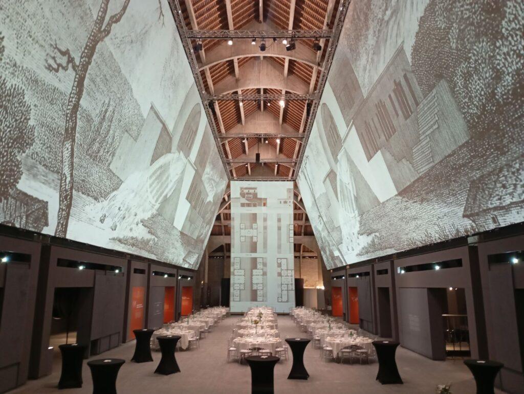 CENTRE-DE-LUMIERES-1.jpg