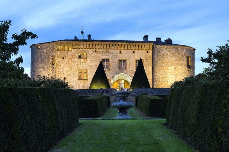 Chateau-nuit-1.jpg