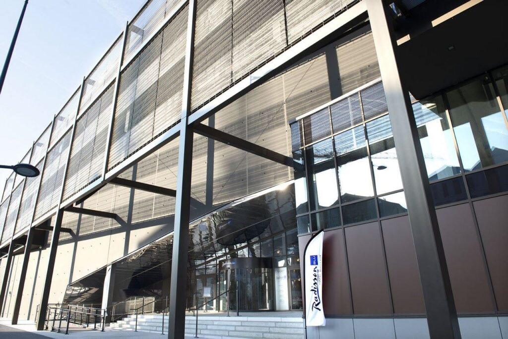 Radisson-Blu-Hotel-Bordeaux-1lieu1salle-reunions-exterieur.jpg