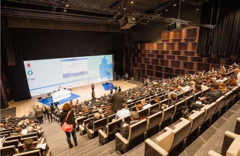 centre-de-congres-de-aube-1lieu1salle-salle-conference.jpg