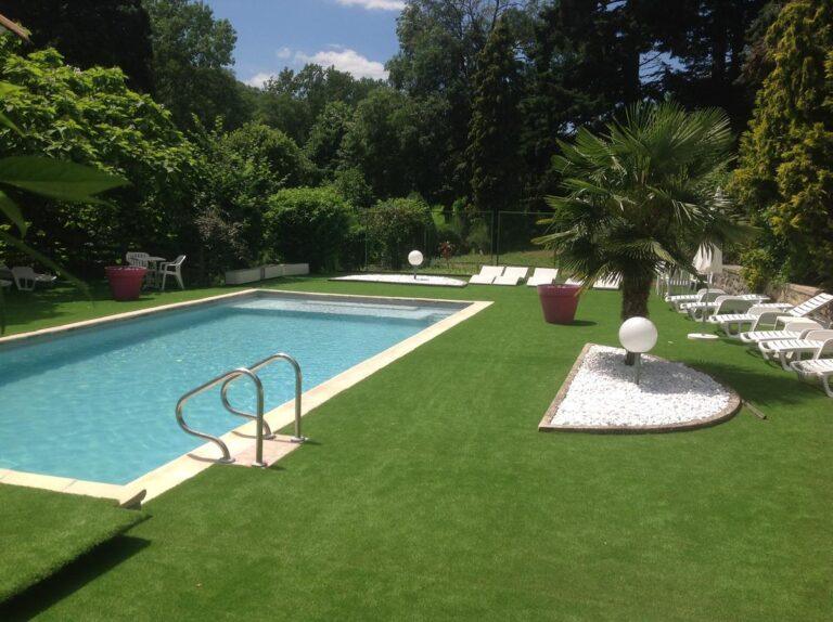 hotel-best-western-la-gentilhommiere-1lieu1salle-convention-detente-piscine.jpg