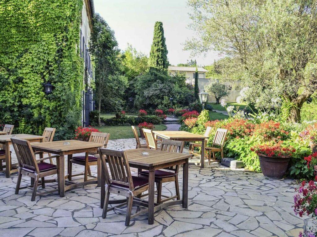 hotel-mercure-carcassonne-la-cite-1lieu1salle-terrasse-meeting.jpg