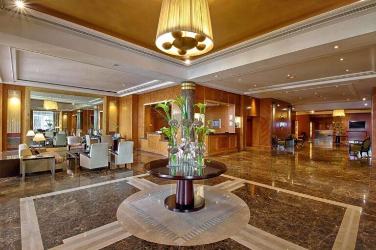 hyatt-regency-nice-palais-de-la-mediterranee-1lieu1salle-hall.jpg