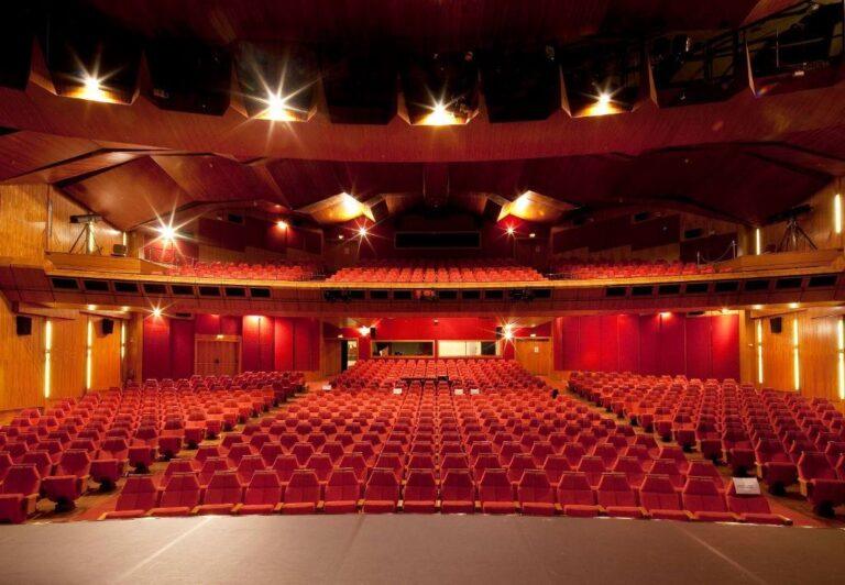 jw-marriott-cannes-1lieu1salle-theatre.jpg