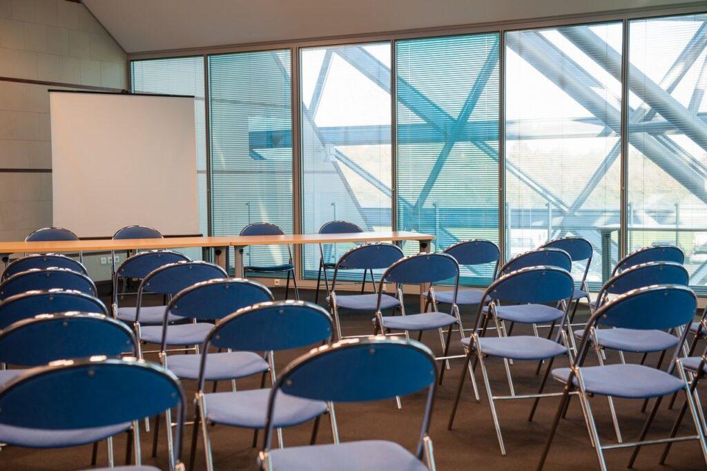 la-cite-de-l-or-congres-1lieu1salle-salle-de-seminaire.jpg