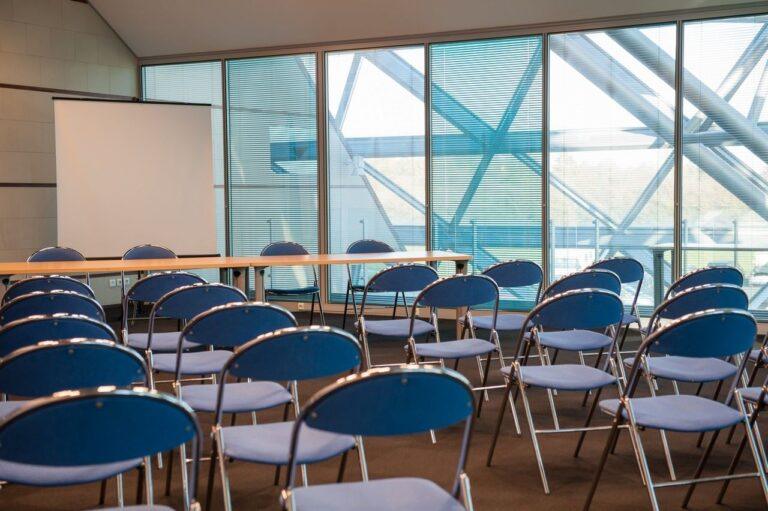 la-cite-de-l-or-congres-1lieu1salle-salle-de-seminaire.jpg