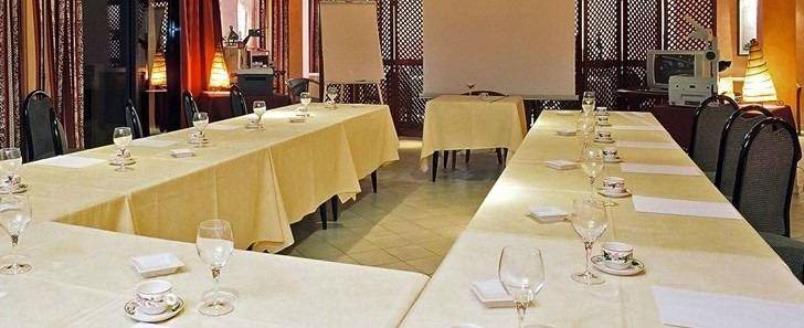 le-spinaker-1lieu1salle-seminaire-hotel-restaurant-seminaire-booking-reunion.jpg