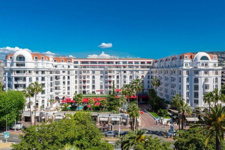 majestic-barriere-cannes-1lieu1salle-seminaire.jpg