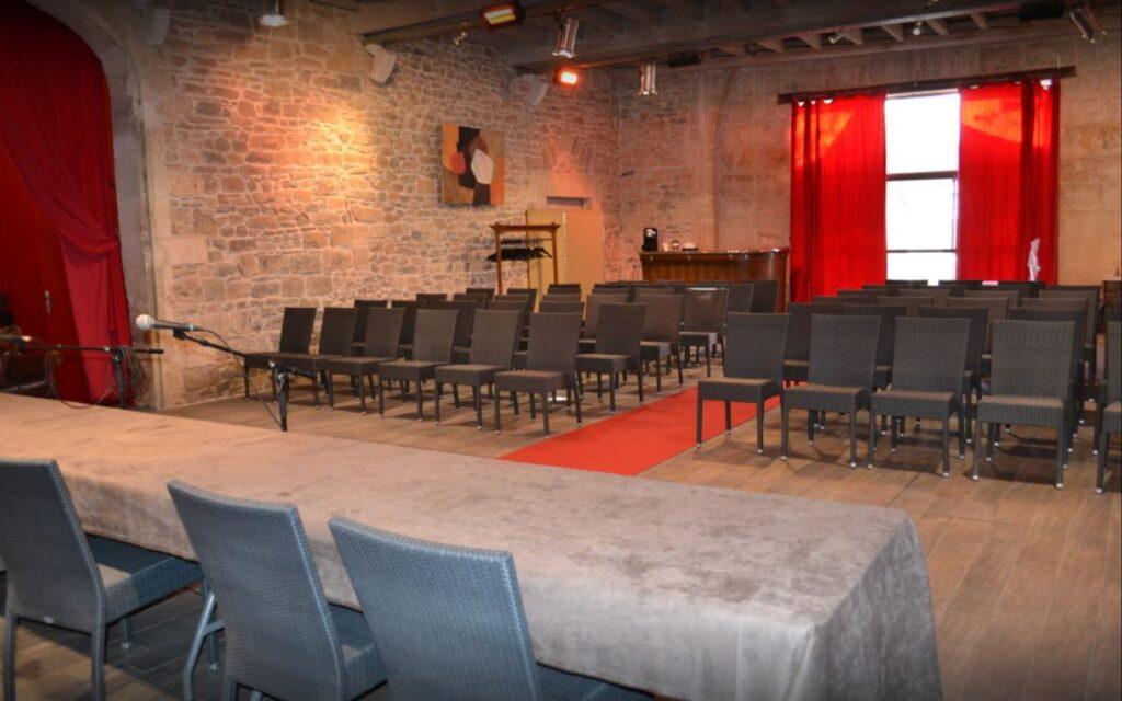 mas-merlet-1lieu1salle-seminaire-hotel-restaurant-reunion-booking-events.jpg