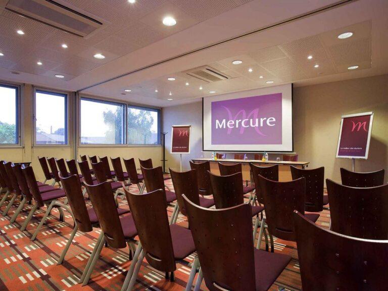 mercure-bourg-en-bresse-1lieu1salle-reunion.jpg