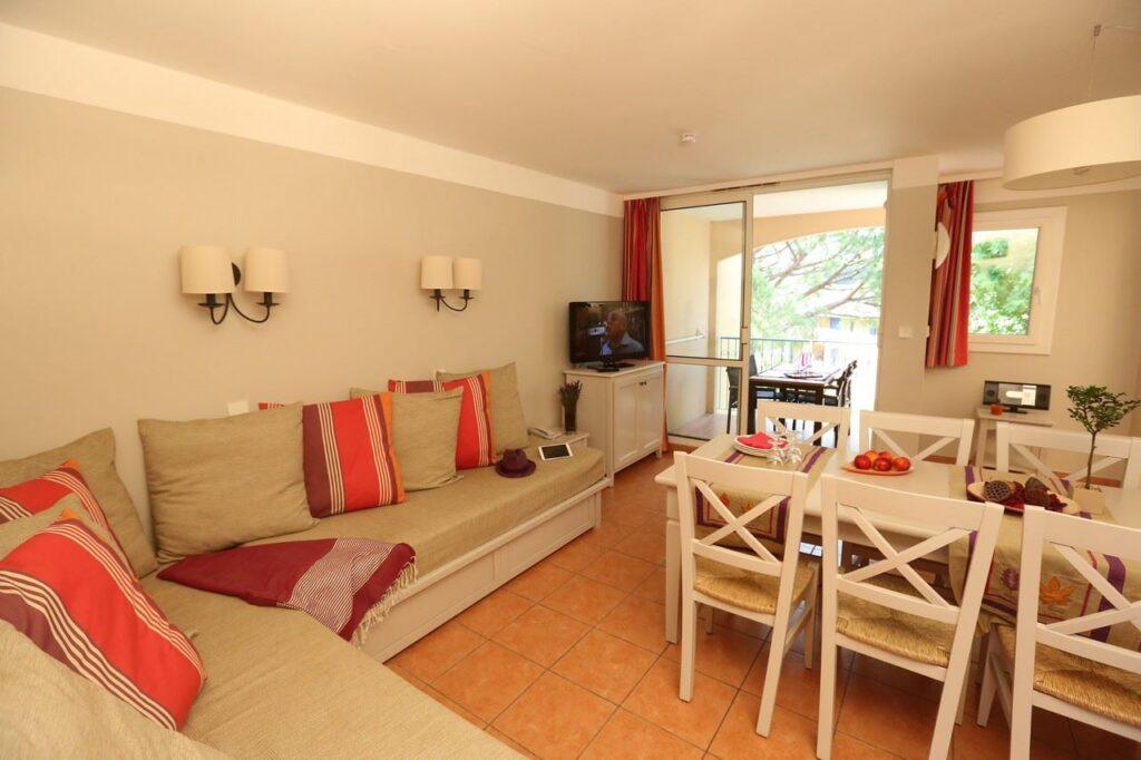 residence-premium-cannes-1lieu1salle-appart.jpg