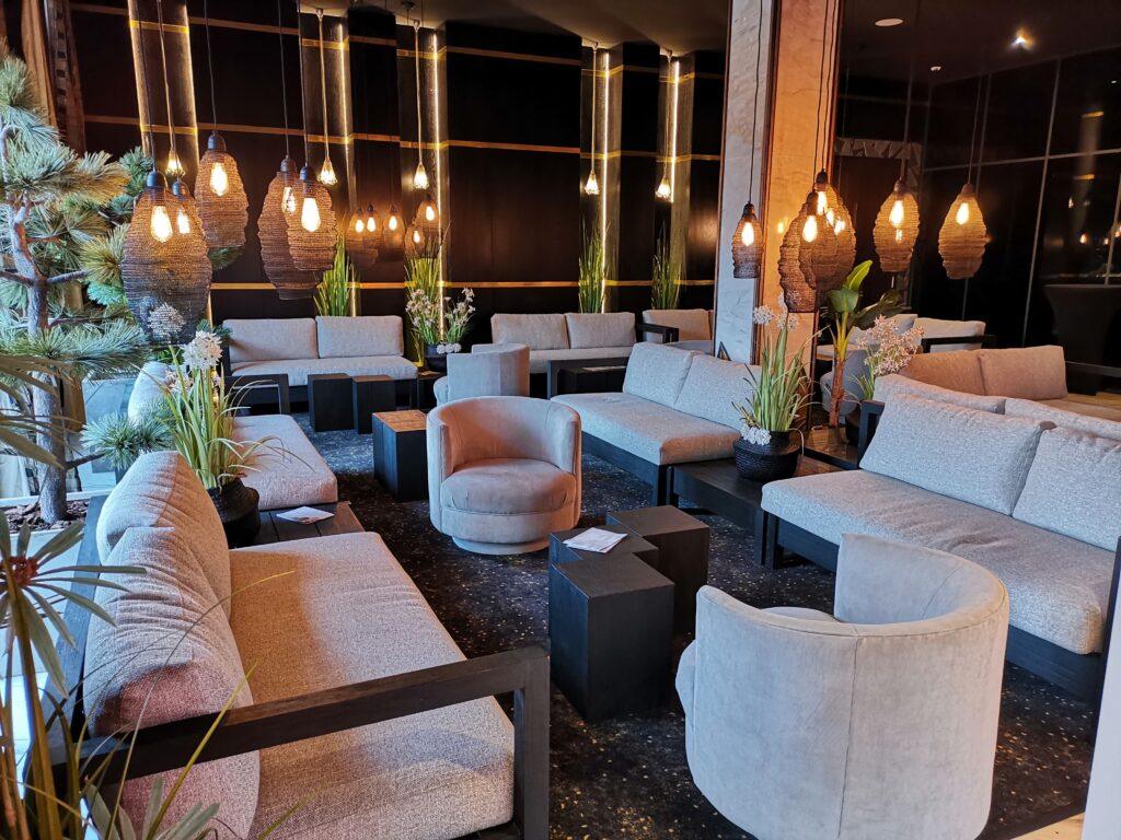 Hall-Hotel.jpg