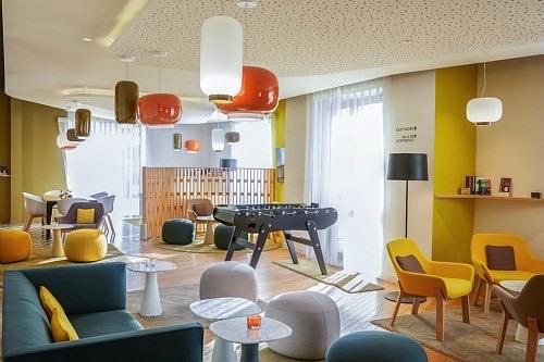 Hotel-Mercure-Nantes-Centre-Gare-lobby-1.jpg
