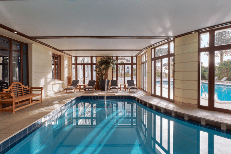 hermitage_piscine_0919-r.png