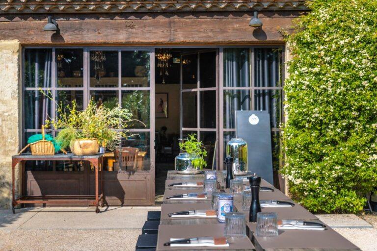 la-cantine-du-hameau_terrasse-2_studio-chevojon.jpg