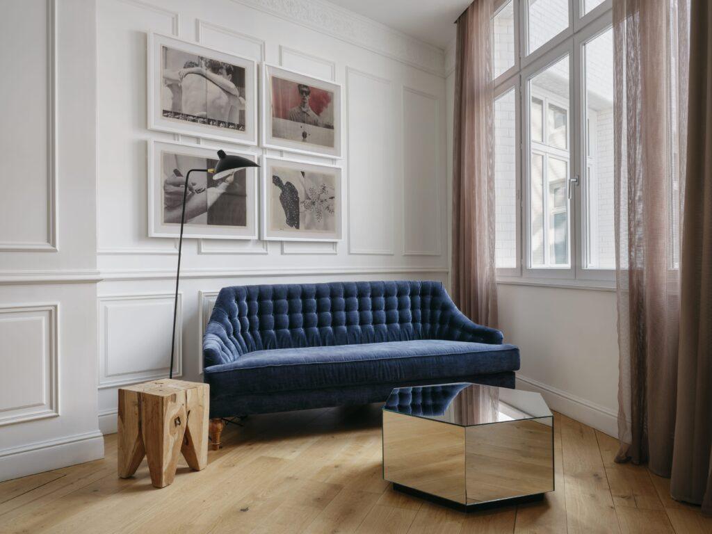 AK_PARAB_Guestroom_Deluxe001-min.jpg