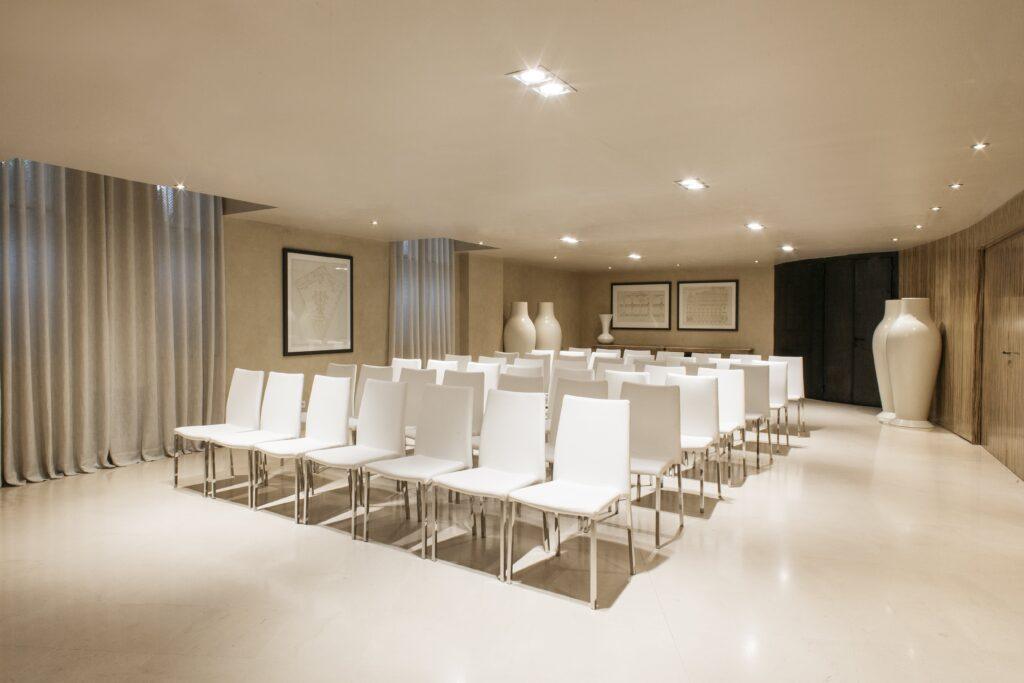 AK_PARAB_Meetings_Salle_Lafayette007-min.jpg