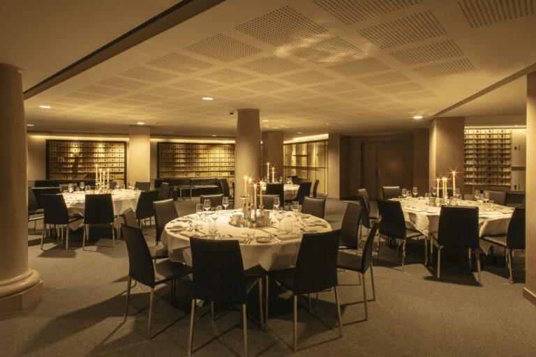 AK_PARAB_Meetings_Salle_des_Coffres005-min.jpg
