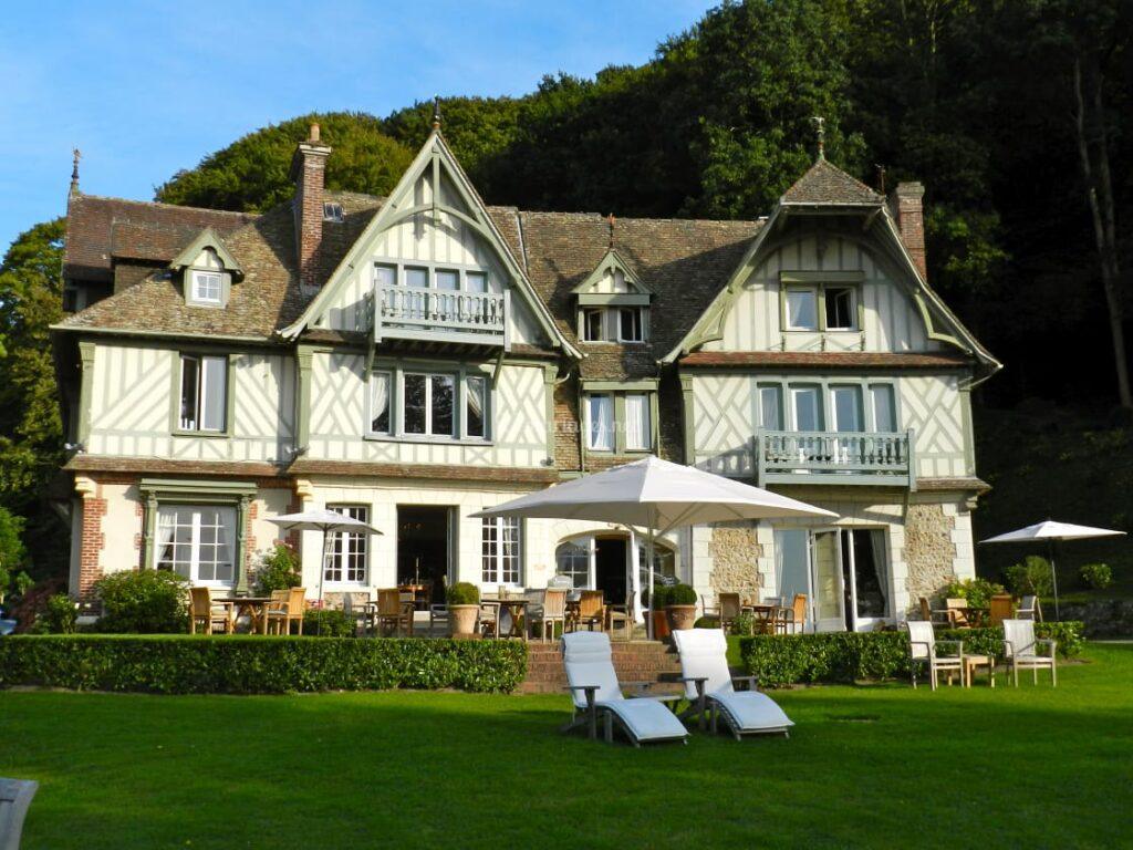 t40_le-manoir-des-impressionnistes_3_147762.jpg
