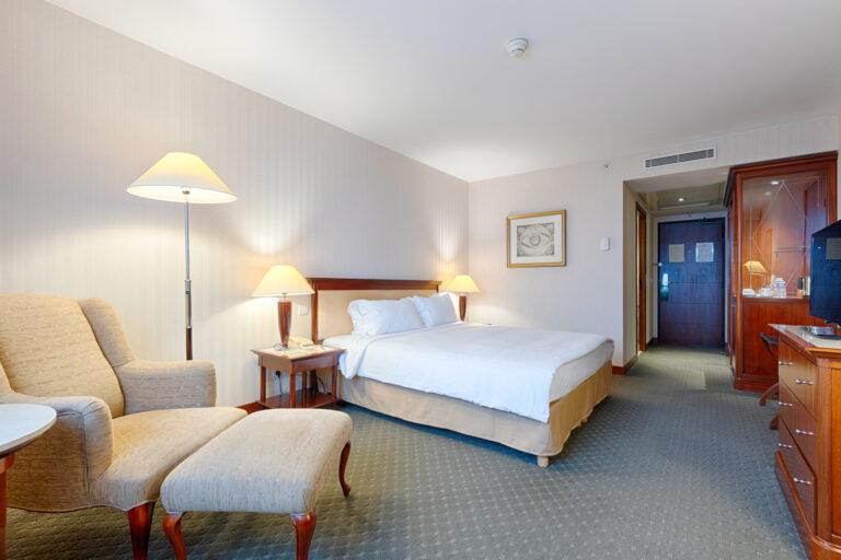 25_OPARLE_ROOM_003.jpg
