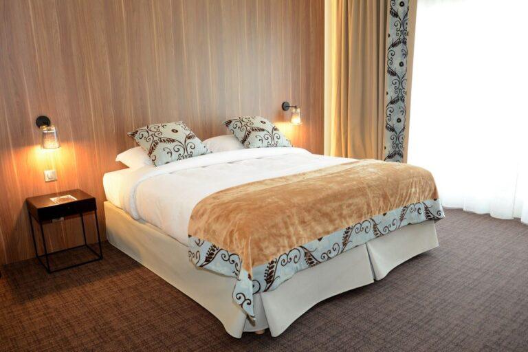4-chambre-fh.jpg