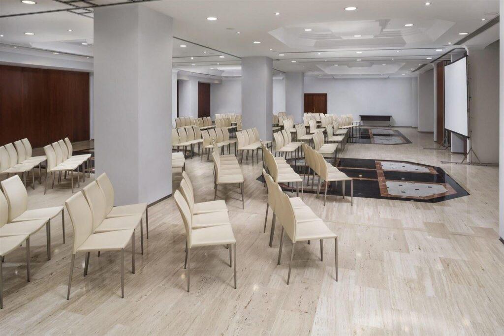 melia-sevilla-1lieu1salle-conference.jpg