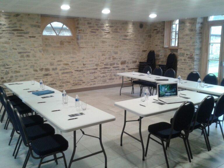 Basse-cour-Salle-1.jpg
