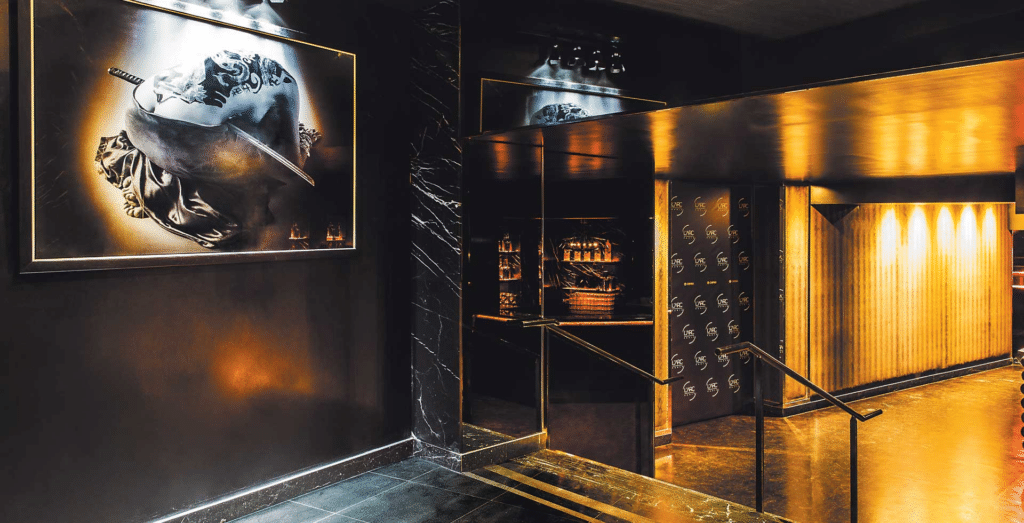 L_Arc-Paris-Interieur-vue-3.png
