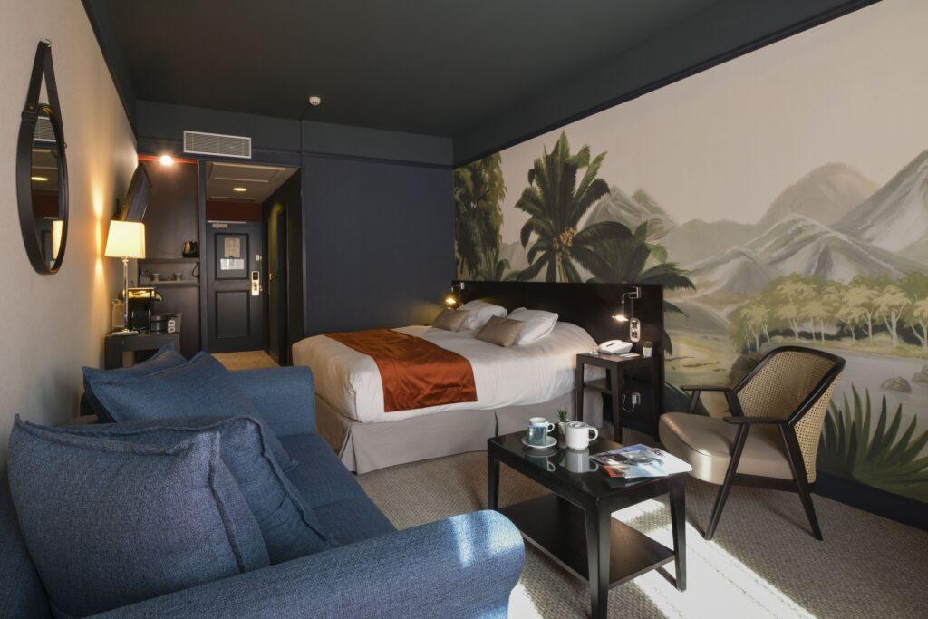 MERCURE-BORDEAUX-CHATEAU-CHARTRONS-CHAMBREPRIV-AVEC-SOFA-4.jpg