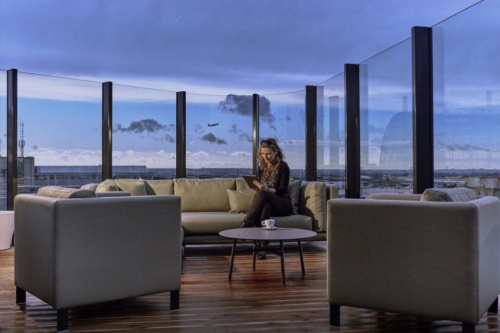 Pullman-CDG-terrasse-suite-exclusive.jpg