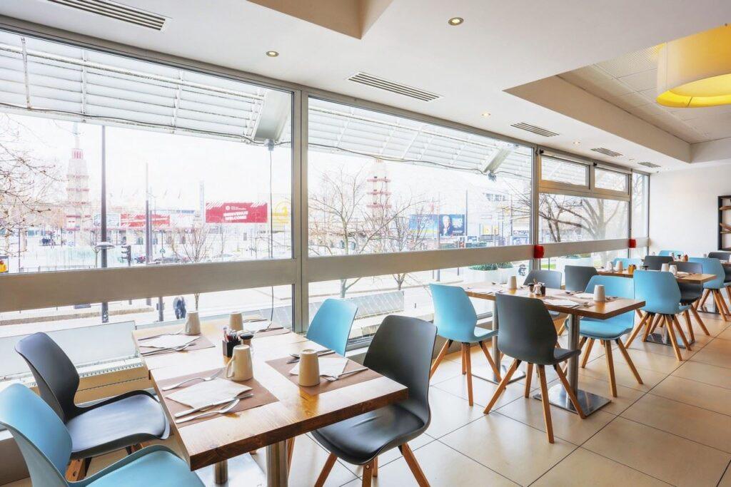 Restaurant-Baie-Vitree.jpg
