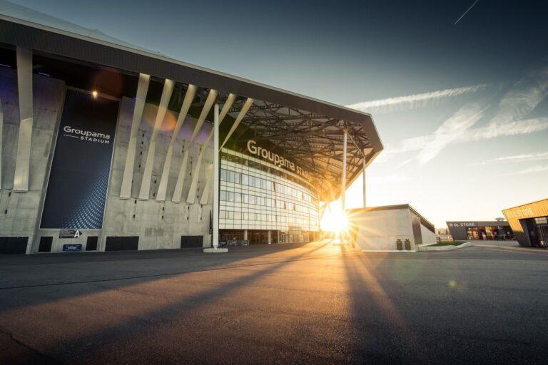 STADE-99.jpg