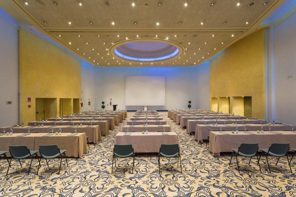 ayre-hotel-sevilla-1lieu1salle-meeting.jpg