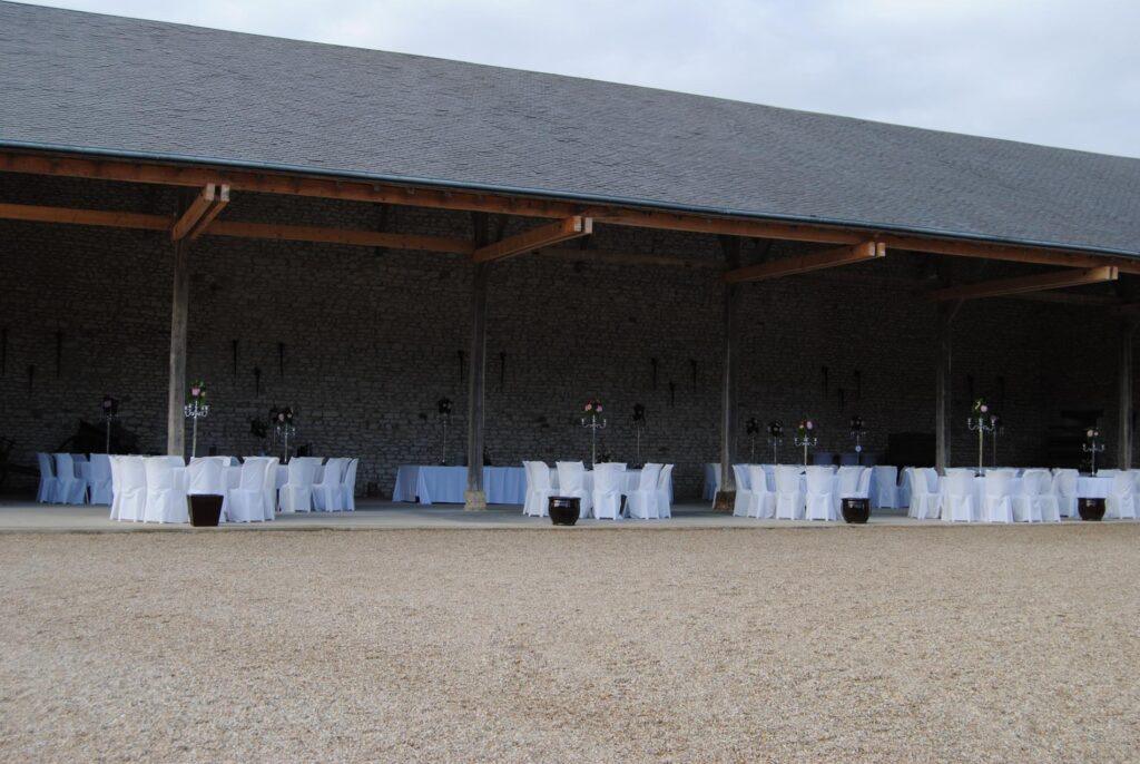 chateau-mazieres-1lieu1salle-reunion.jpg