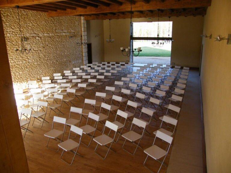 chateau-mazieres-1lieu1salle-seminaires.jpg