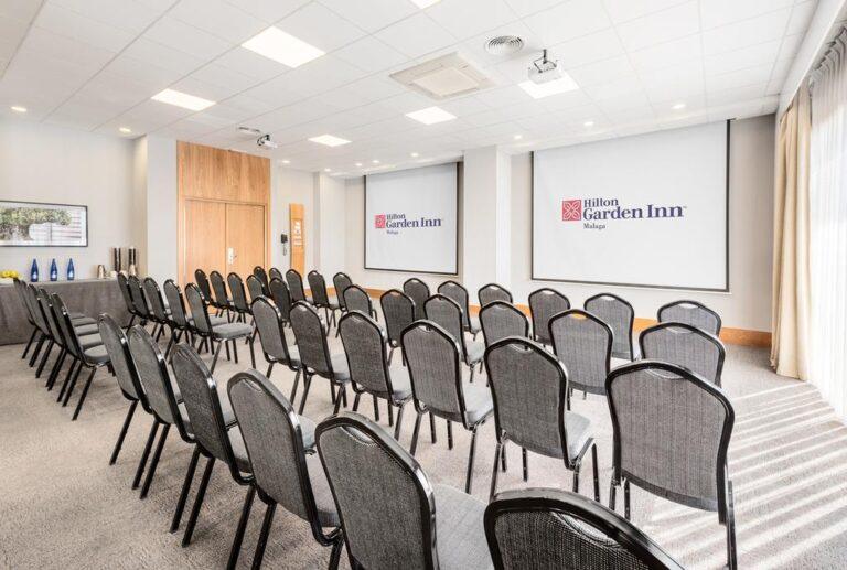 hilton-garden-inn-malaga-1lieu1salle-conference.jpg