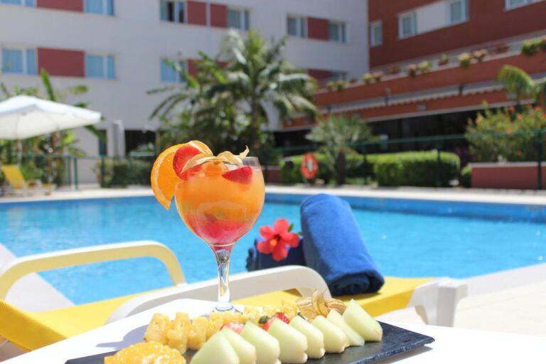 hilton-garden-inn-malaga-1lieu1salle-conventions.jpg
