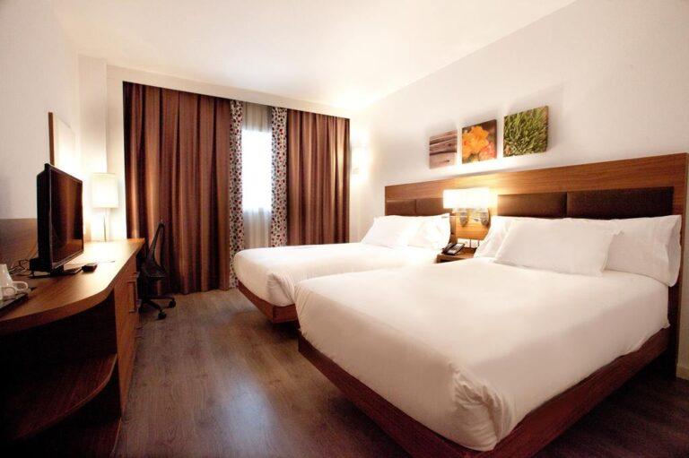 hilton-garden-inn-malaga-1lieu1salle-evenement.jpg