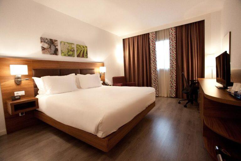 hilton-garden-inn-malaga-1lieu1salle-evenements.jpg