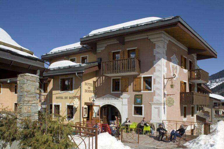 hotel-in-winter.jpg