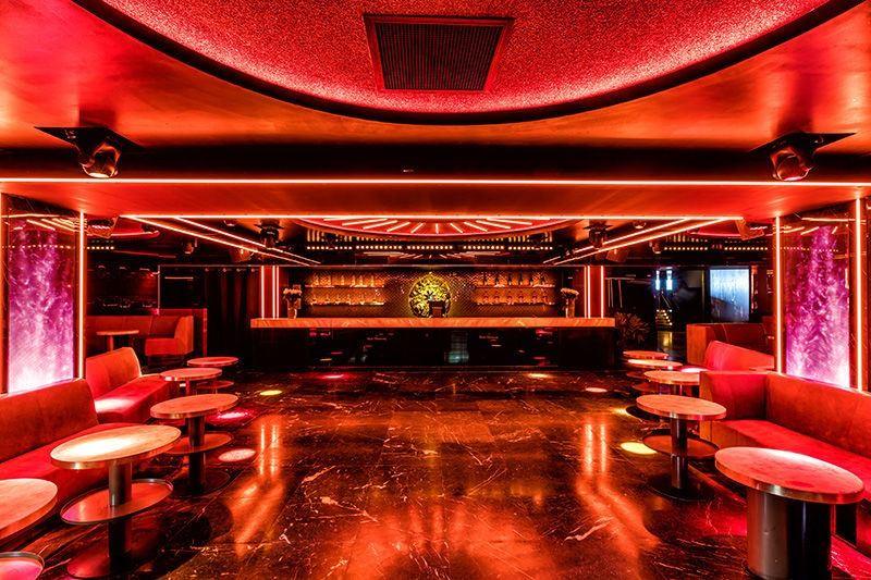 l_arc_paris_club.jpg