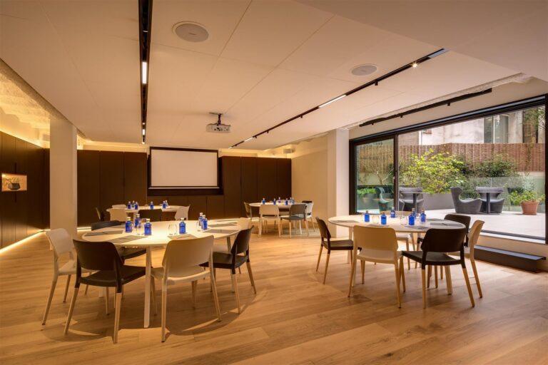 ohla-eixample-1lieu1salle-conferences.jpg
