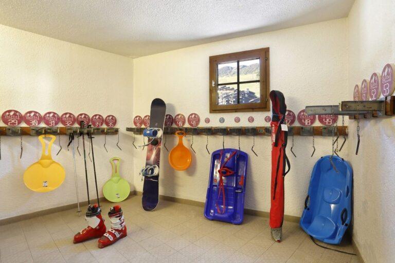 ski-room.jpg