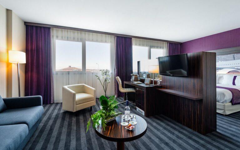 1402-05_holidayinn_blagnac_chambre_5_HD.jpg