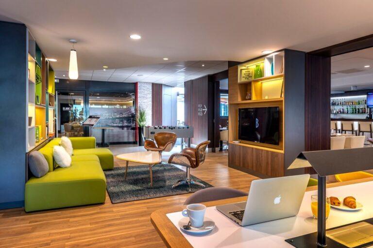 1906-03_03_holidayinn_toulouseairport_hd.jpg