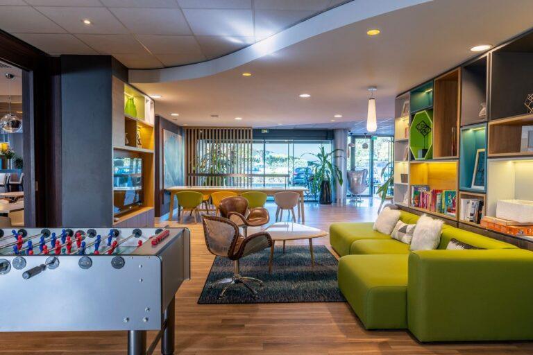 1906-03_04_holidayinn_toulouseairport_hd.jpg