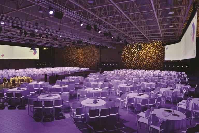 5-Tables-rondes-Jeux-de-lumieres-©-Eurexpo-300-dpi-cmjn-ok.jpg
